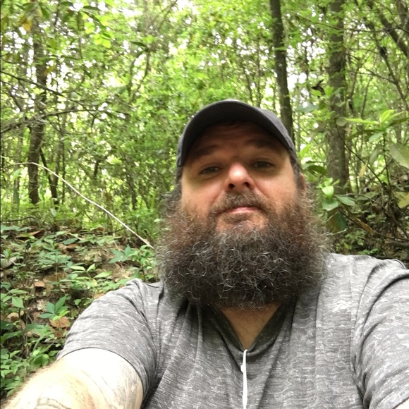 Meet your Posher, Gaberial - Picture 1 of 4